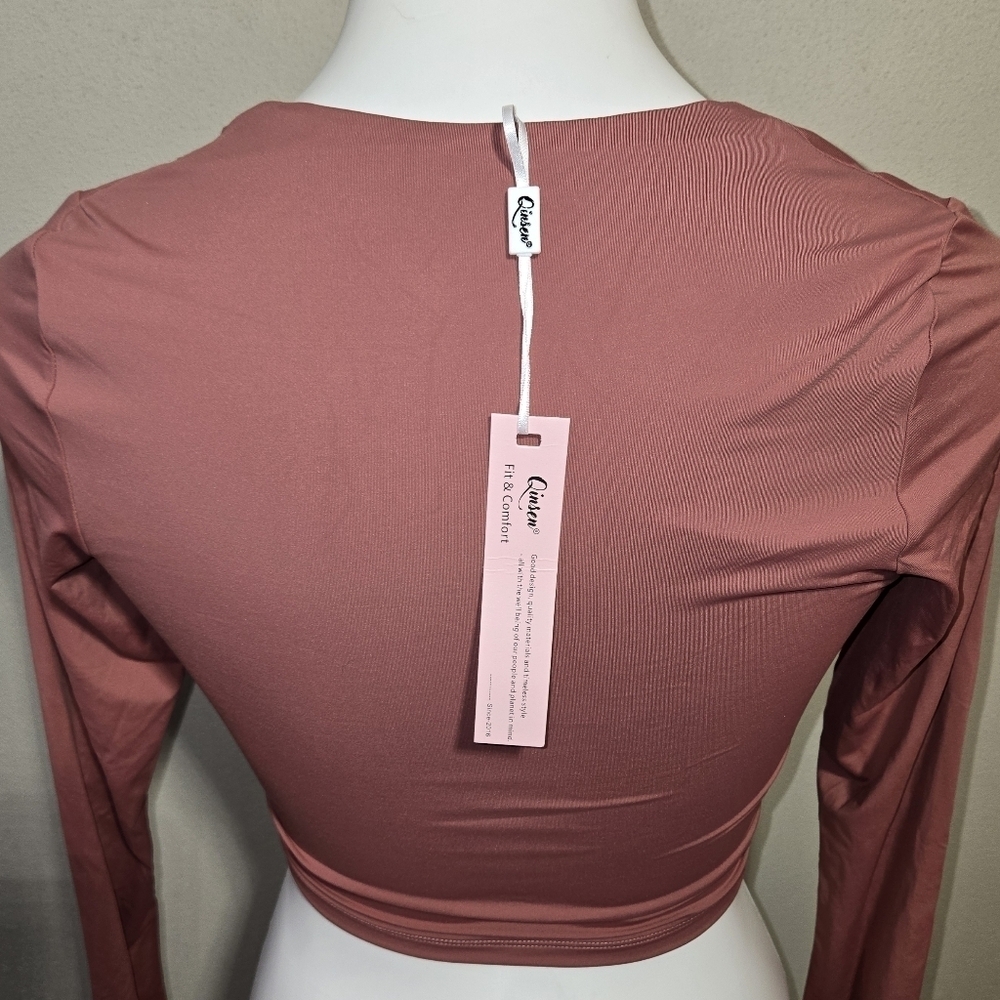 NWT QINSEN Sexy Square Neck Crop Top Long Sleeve Slim Fit Cropped Women's Size M - Picture 4 of 6
